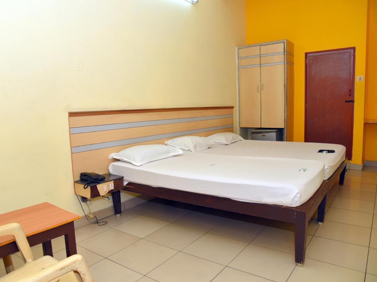 Hotel Aditya Ποντισερί Εξωτερικό φωτογραφία