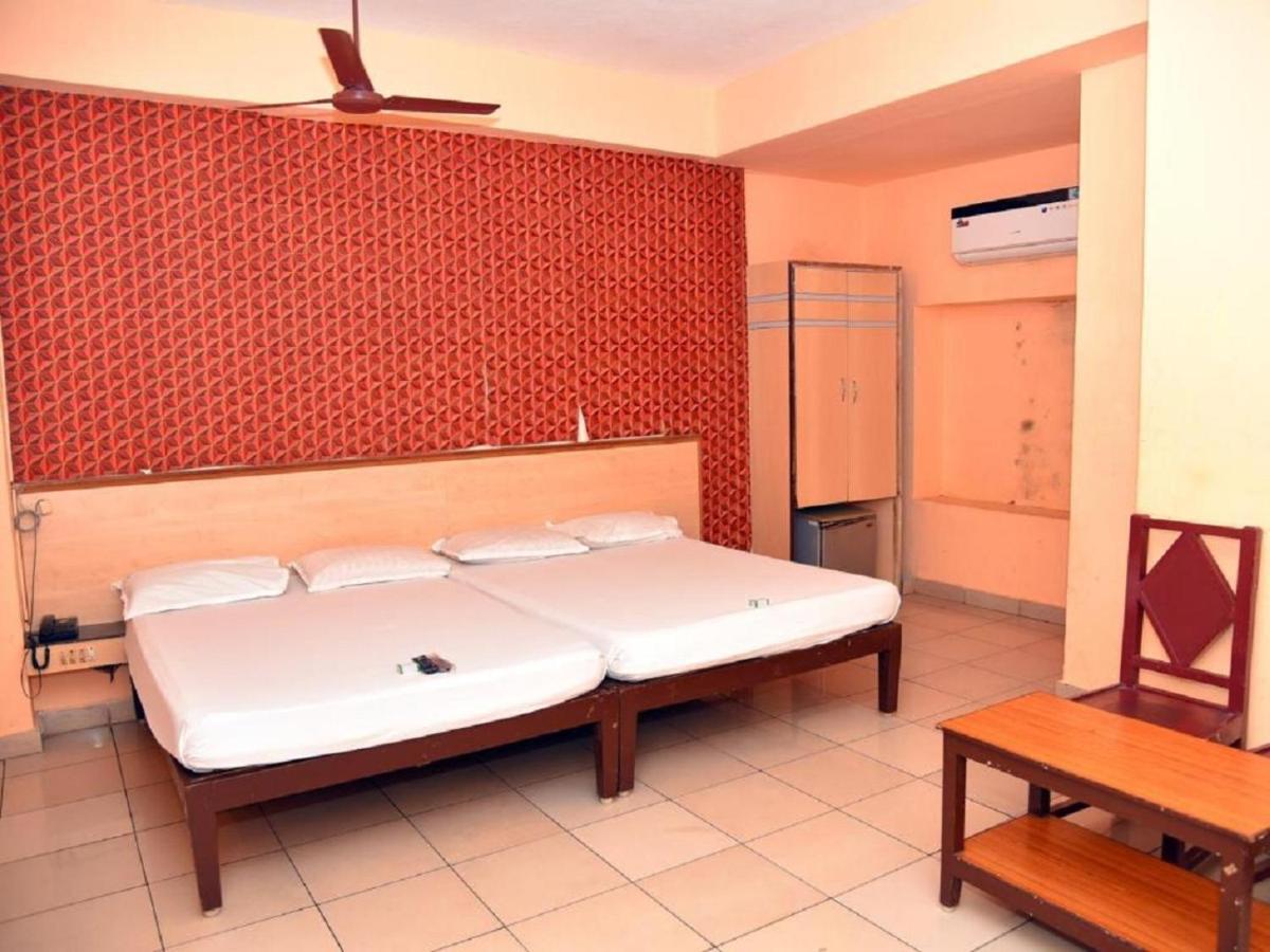 Hotel Aditya Ποντισερί Εξωτερικό φωτογραφία